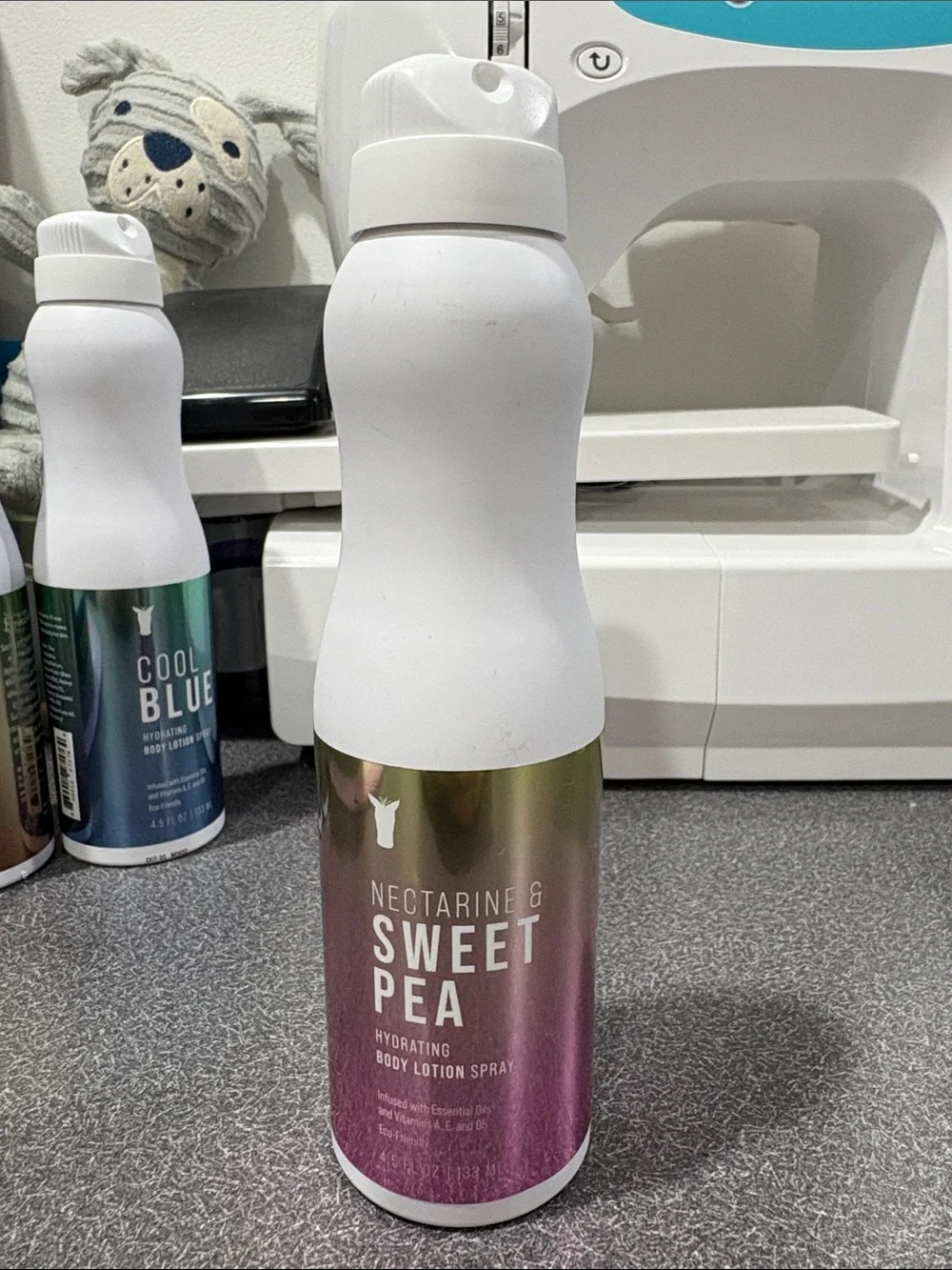Pink Zebra Hydrating Body Lotion Spray - Nectarine & Sweet Pea